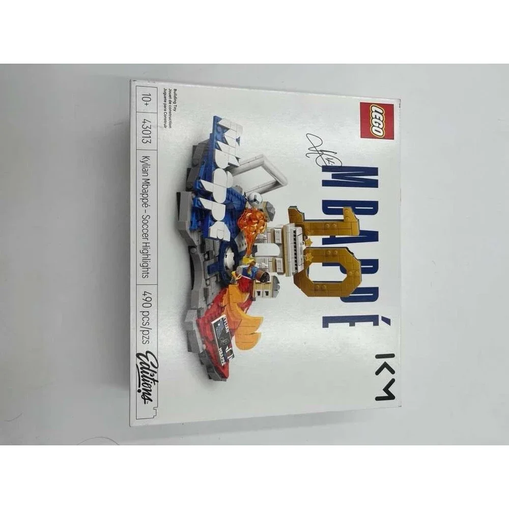LEGO Kylian Mbappé Set 43013